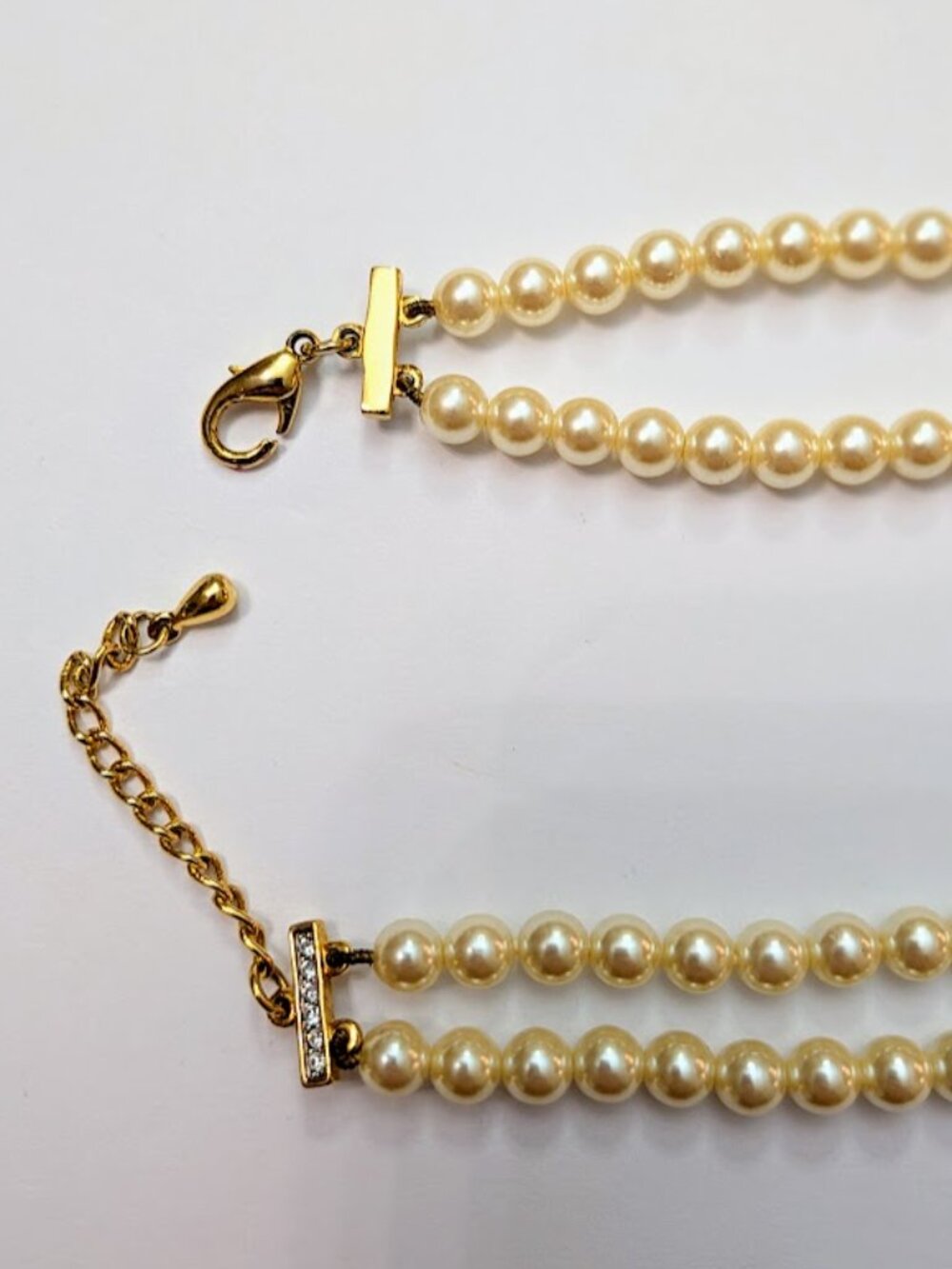 Vintage Double Strand Faux Pearl Rhinestone Bow Necklace Gold Tone - Picture 7 of 8